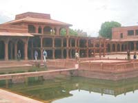 Manufacturers Exporters and Wholesale Suppliers of FATEHPUR SIKRI New Delhi Delhi